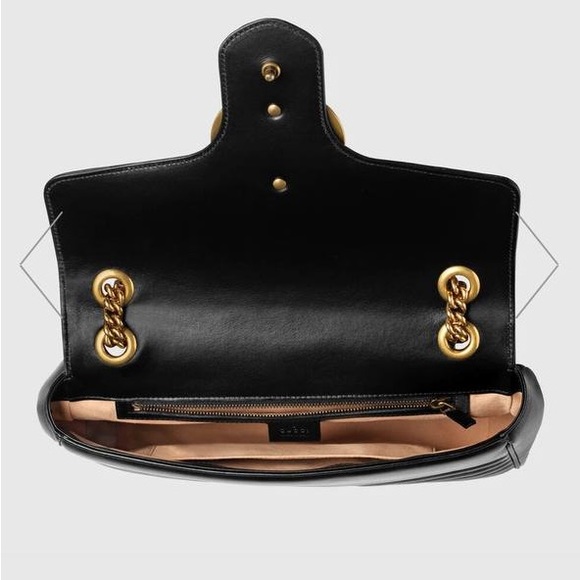 Gucci GG Marmont medium shoulder bag - Picture 8 of 12